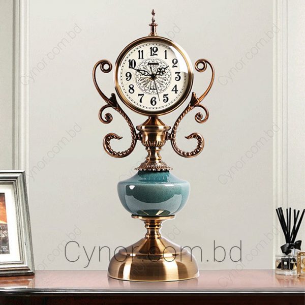 Metal and Ceramic Design Fashionable Table Desk Clock
