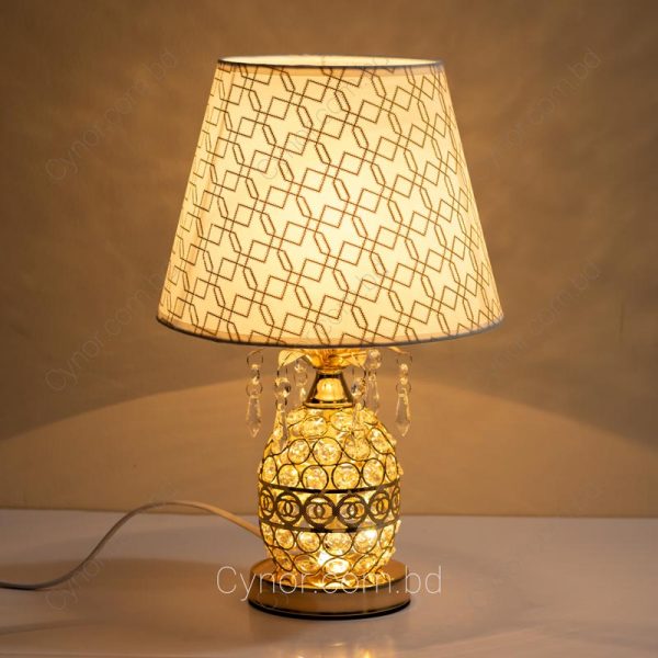 Golden Color Metal Body with Crystal Design Golden Pattern Shade Table Lamp