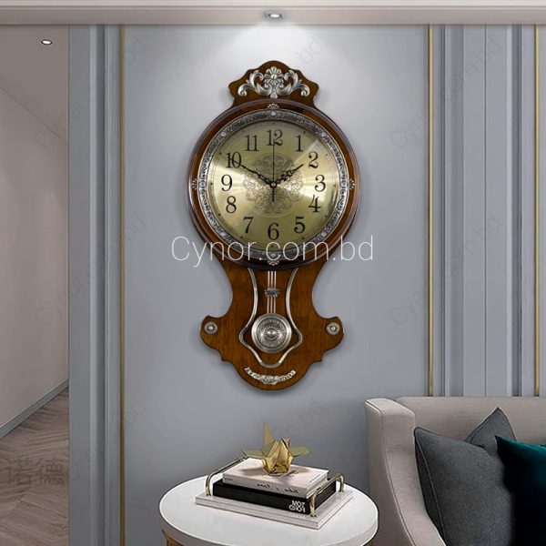 Very High Quality Wooden Body Metal Floral Design Pendulum Wall Clock