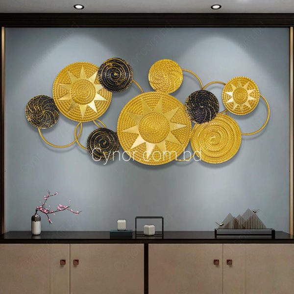 Metal Body Golden & Black Color Spiral Disk Design Wall Decor