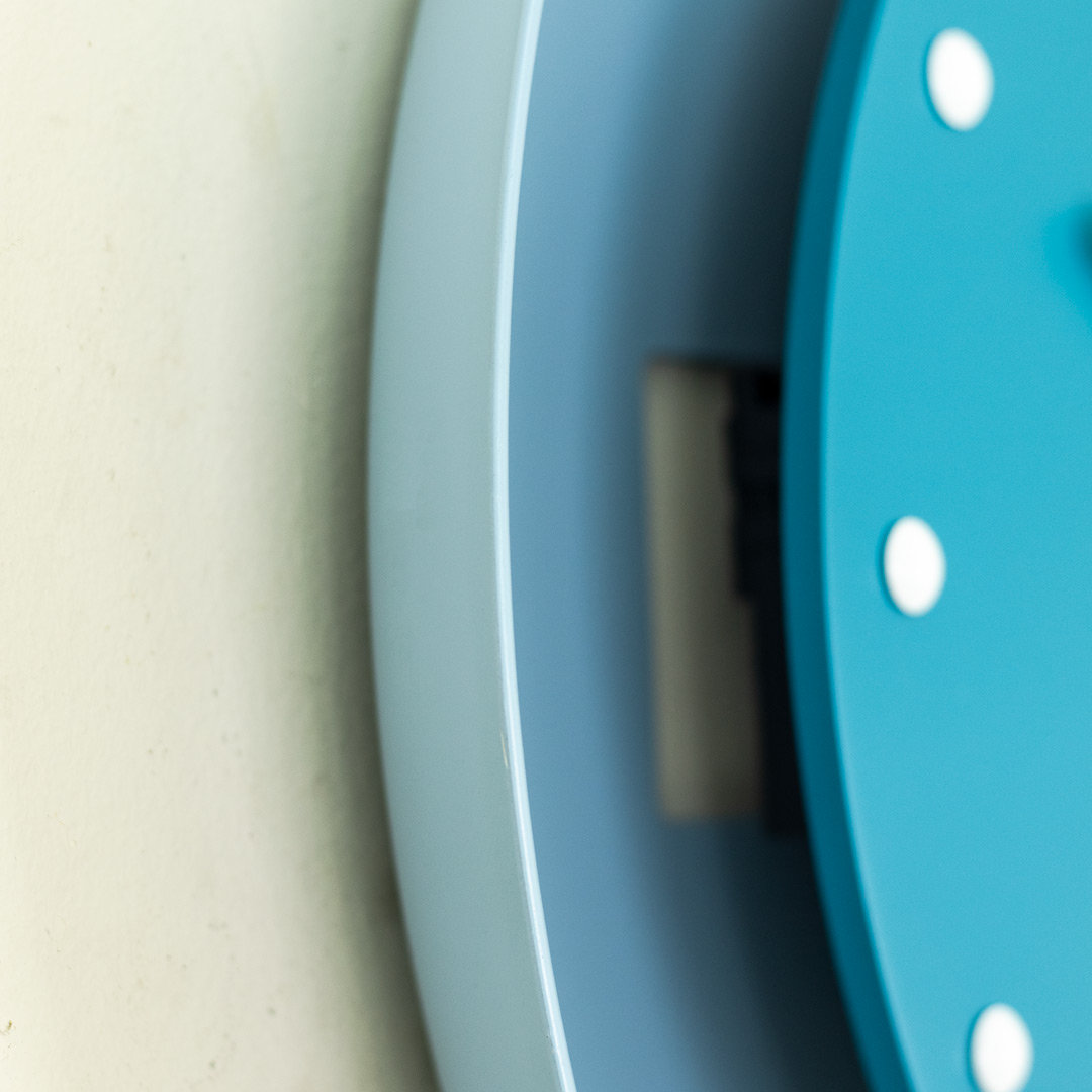 WC585-High Quality Metal and Wooden Body Teal and Light Blue Color Wall Clock with Hourly Ringing Sound (9)