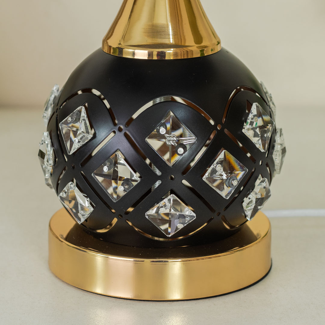 TL371-Black and Golden Color Metal Body Table Lamp with Crystal Stone Design and Wavy Pattern Texture Plastic Shade (6)