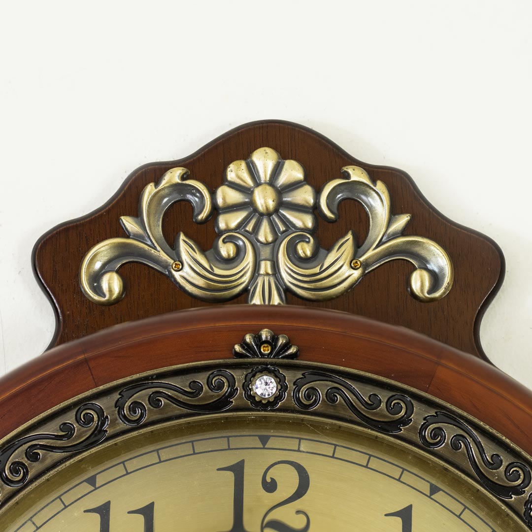 WC704-High Quality Wooden Body with Metal and Stone Design Golden Color Dial Pendulum Wall Clock (7)