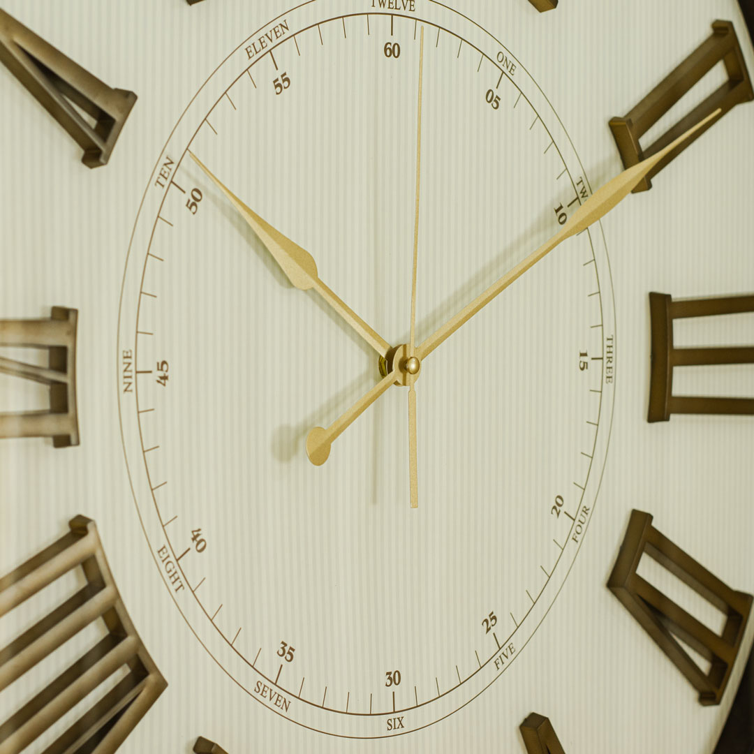 WC714-3-Antique Style Wood and Cream Color Wall Clock with Fiber Body Glass Dial Texture Design (8)