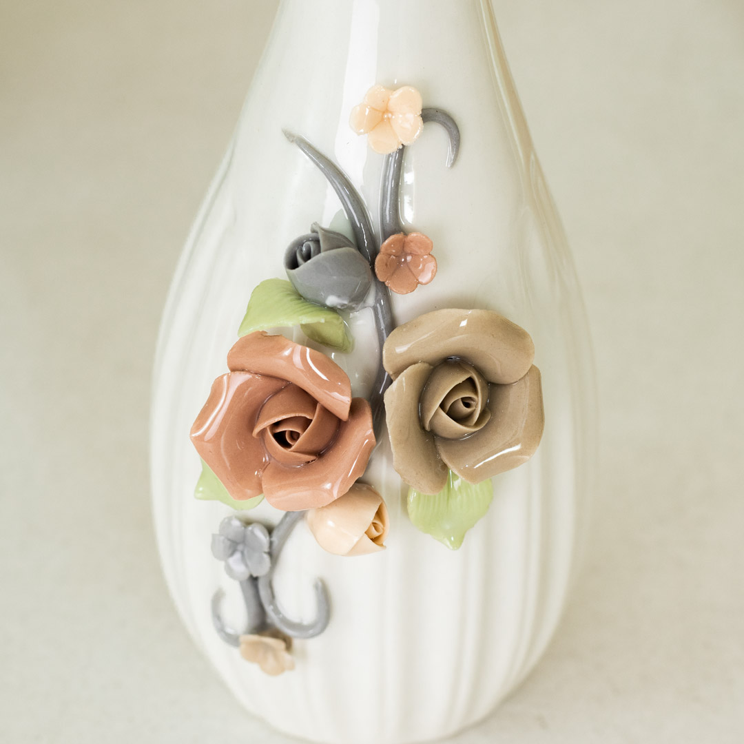 HD244-4-Ceramic Porcelain Vase with Floral Design (4)