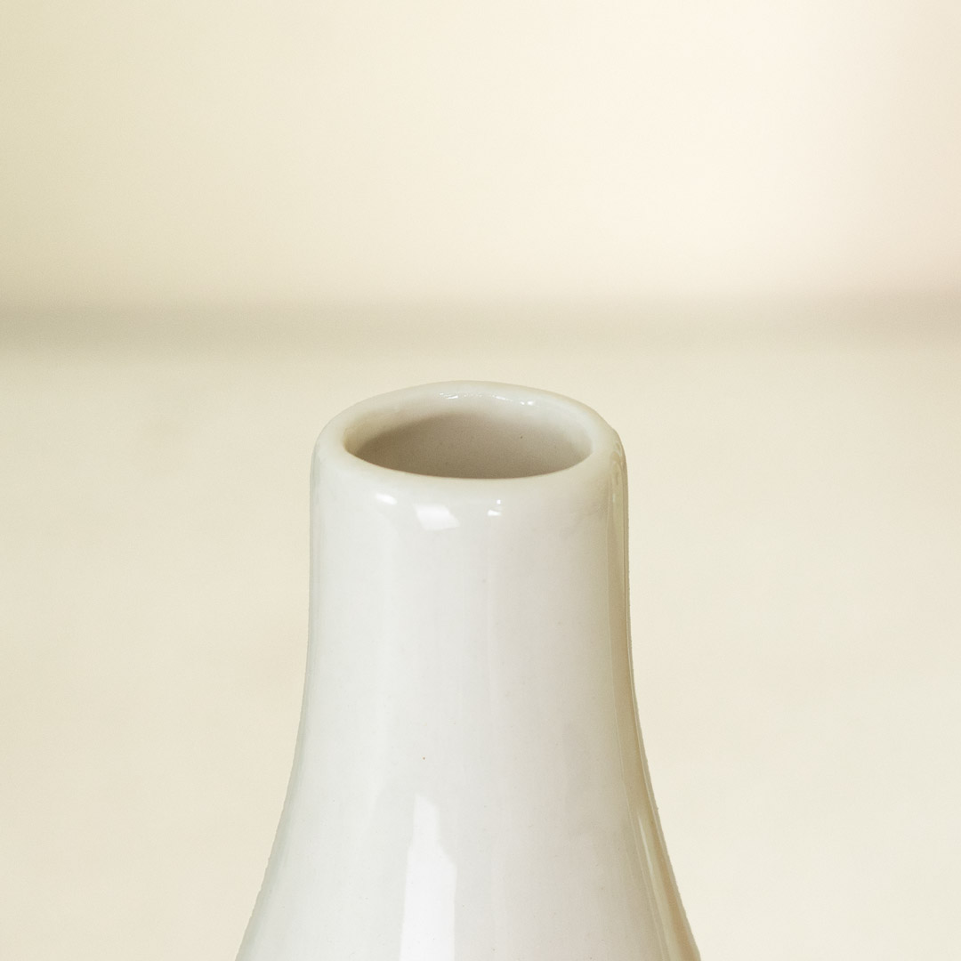 HD244-4-Ceramic Porcelain Vase with Floral Design (5)