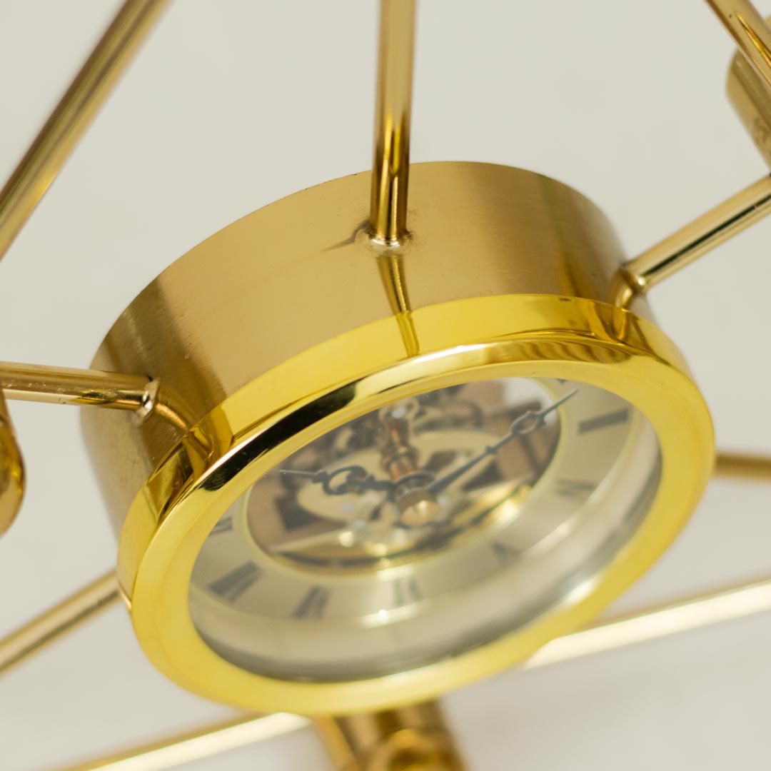 WC737-Luxury Golden Metal Table Clock Triangle Shape and Glass Dial (10)