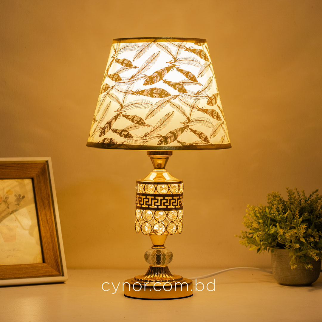 TL388-Golden Metal Table Lamp with Crystal Design and Leaf Pattern Shade (5)