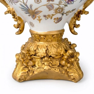 KC270-Premium Vintage Ceramic Candy and Sweet Jar with Ornate Golden Polyresin Handles and Base (3)