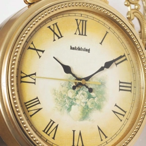 WC775-Golden-Double Sided Station Wall Clock Golden Fiber Decorative Body and Floral Vintage Cream Dial (8)