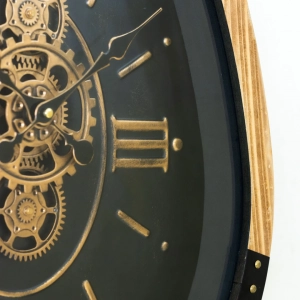 WC782-Grand Vintage Teardrop Rotating Gear Wall Clock with Wood Frame and Roman Numerals (8)