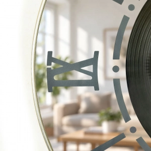 WC792-Luxury LED Rotating Gear Wall Clock with Champagne Metal Frame and Mirrored Roman Numeral Glass Dial (9)